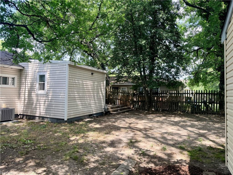Photo 18 of 20 residential for sale in Norfolk virginia Photo 18 of 20 residential for sale in Norfolk virginia