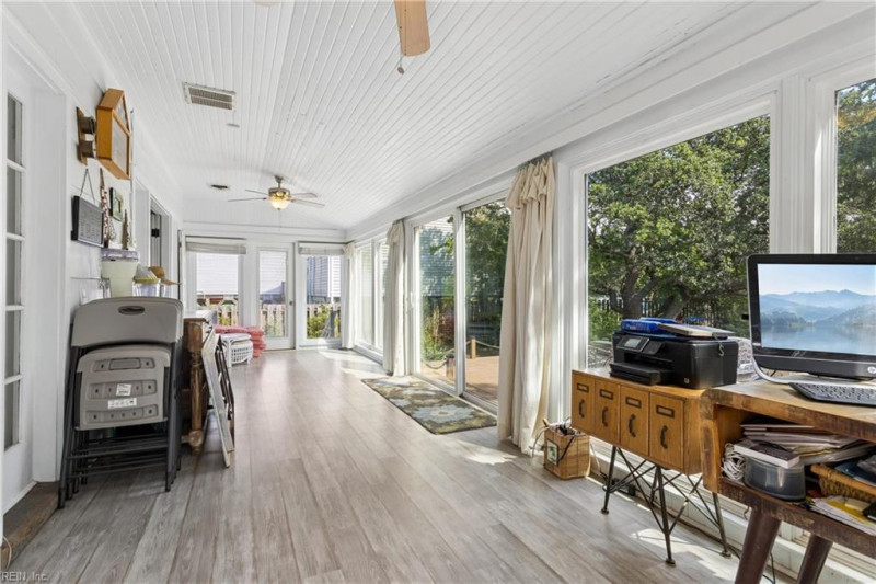 Photo 12 of 50 residential for sale in Norfolk virginia