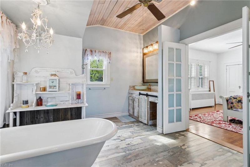Photo 28 of 50 residential for sale in Norfolk virginia