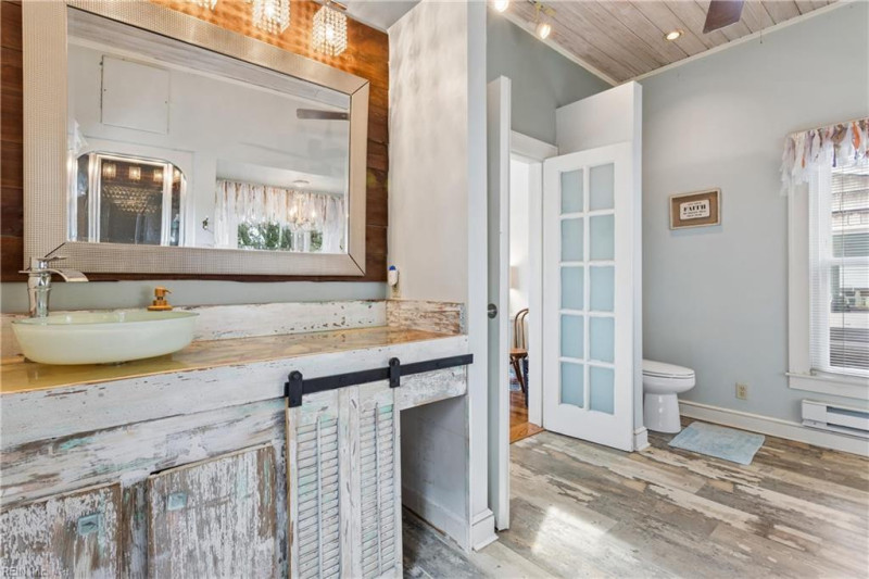 Photo 29 of 50 residential for sale in Norfolk virginia