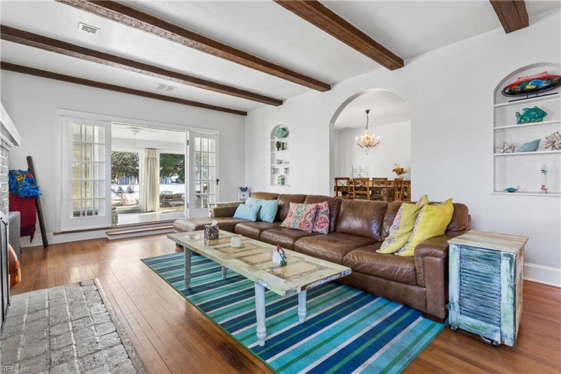 Photo 8 of 50 residential for sale in Norfolk virginia