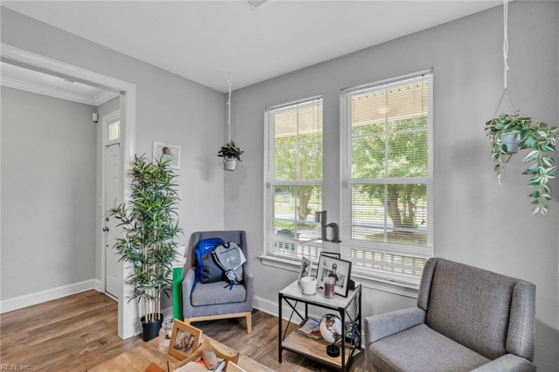Photo 4 of 15 residential for sale in Norfolk virginia