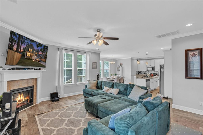 Photo 5 of 15 residential for sale in Norfolk virginia
