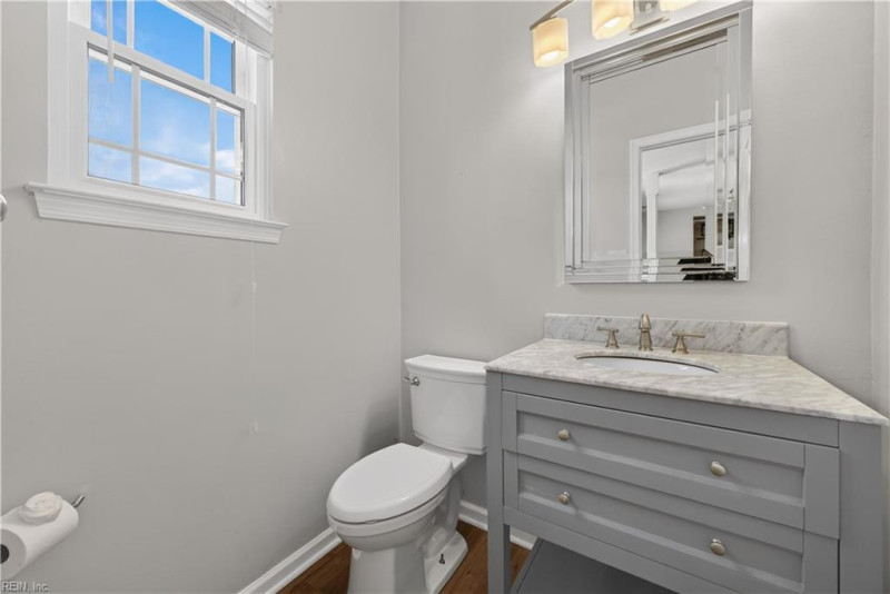 Photo 23 of 42 residential for sale in Virginia Beach virginia