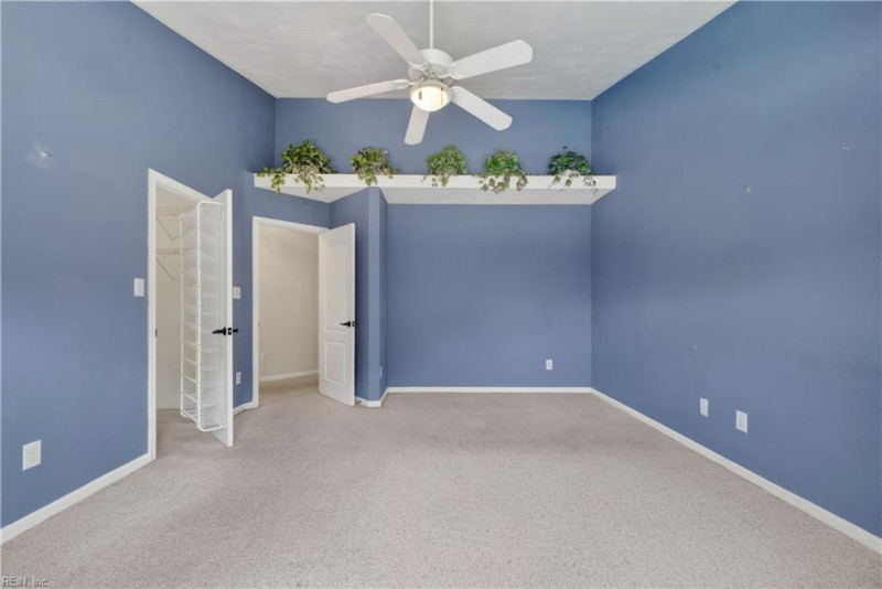 Photo 25 of 42 residential for sale in Virginia Beach virginia