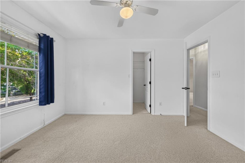 Photo 34 of 42 residential for sale in Virginia Beach virginia