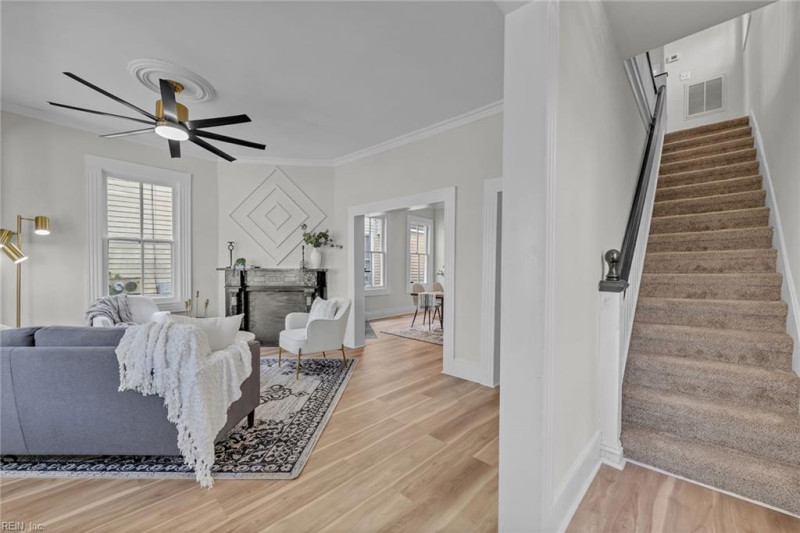 Photo 4 of 39 residential for sale in Portsmouth virginia