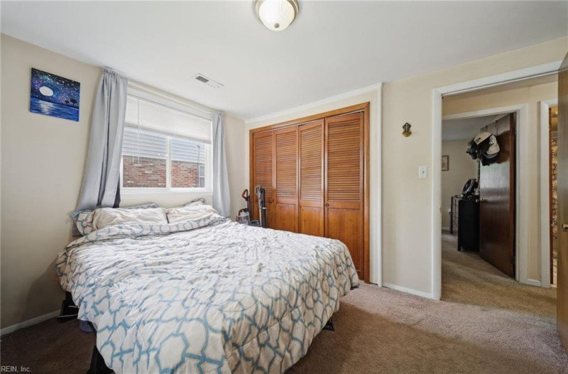Photo 25 of 34 residential for sale in Hampton virginia
