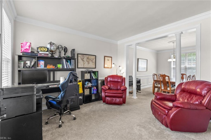 Photo 14 of 34 residential for sale in Chesapeake virginia
