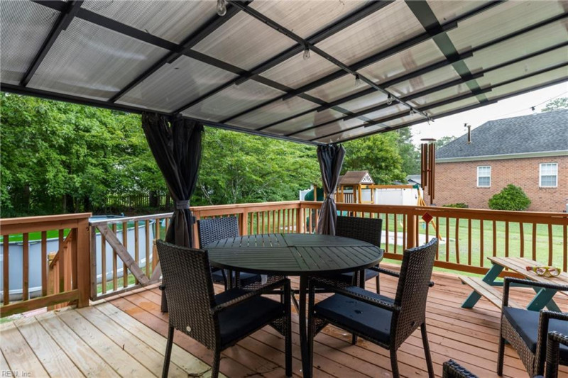 Photo 27 of 34 residential for sale in Chesapeake virginia