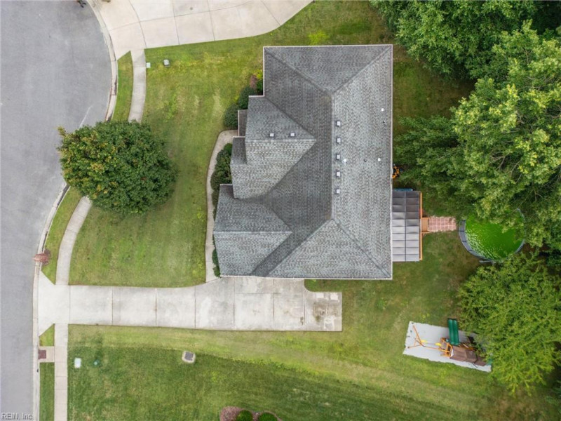 Photo 30 of 34 residential for sale in Chesapeake virginia