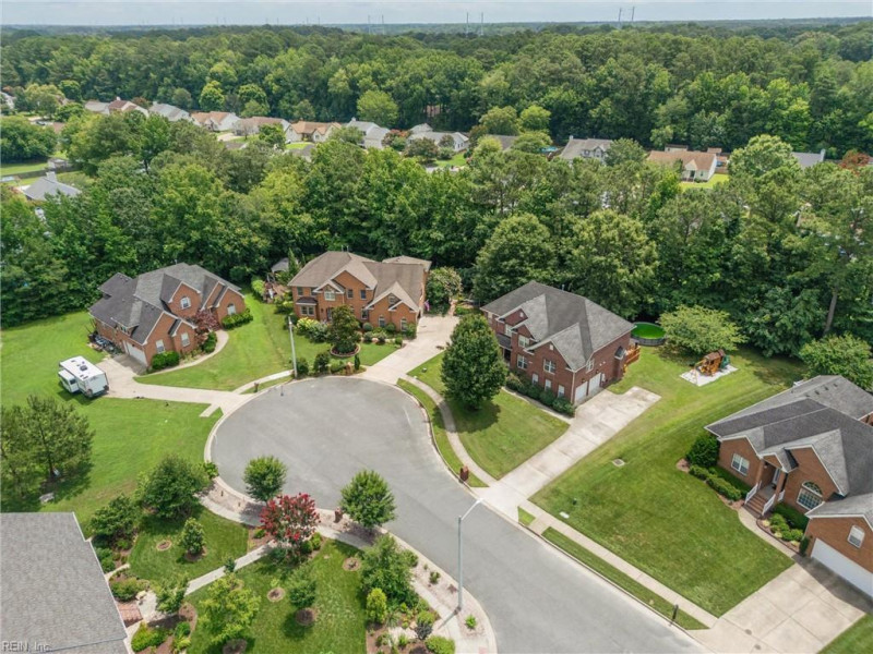 Photo 31 of 34 residential for sale in Chesapeake virginia