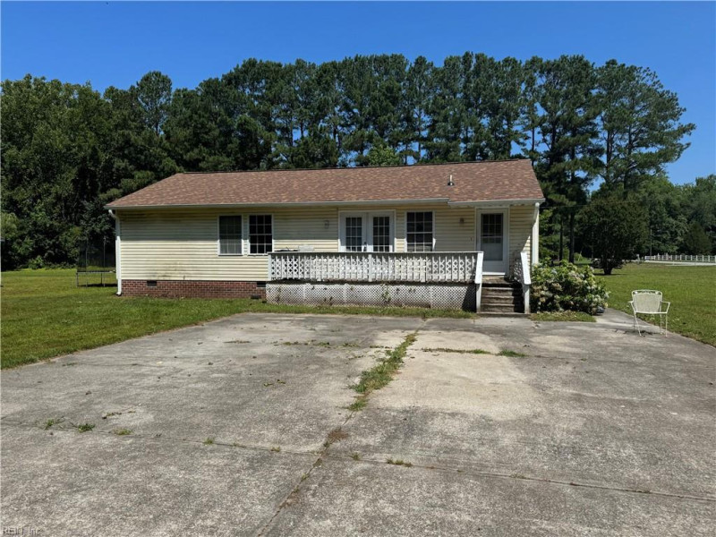 Photo 5 of 11 residential for sale in Franklin virginia Photo 5 of 11 residential for sale in Franklin virginia