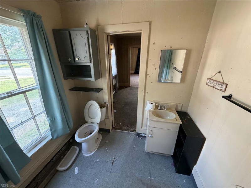 Photo 10 of 26 residential for sale in Suffolk virginia Photo 10 of 26 residential for sale in Suffolk virginia