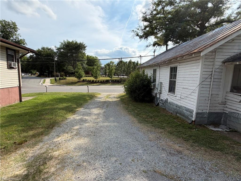 Photo 25 of 26 residential for sale in Suffolk virginia Photo 25 of 26 residential for sale in Suffolk virginia