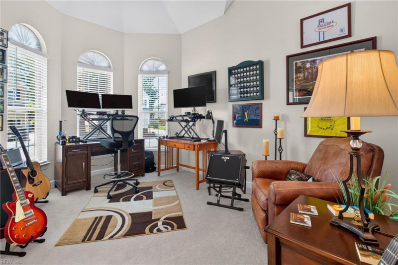 Photo 3 of 50 residential for sale in Chesapeake virginia