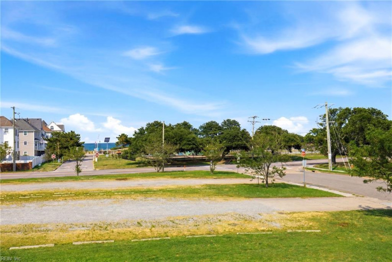 Photo 4 of 23 residential for sale in Norfolk virginia Photo 4 of 23 residential for sale in Norfolk virginia