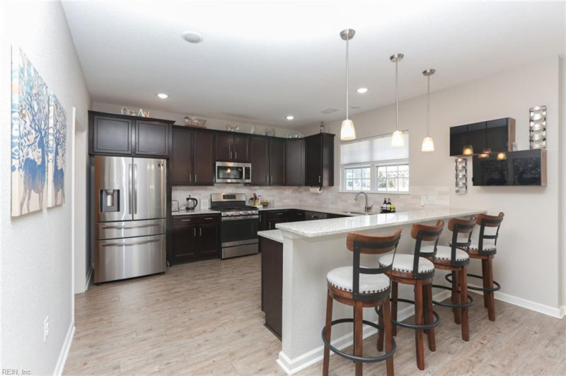 Photo 22 of 45 residential for sale in Chesapeake virginia