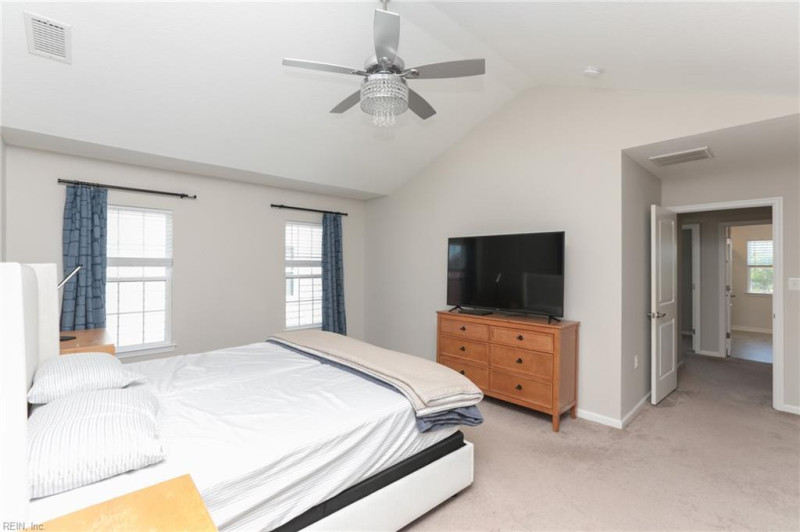 Photo 30 of 45 residential for sale in Chesapeake virginia