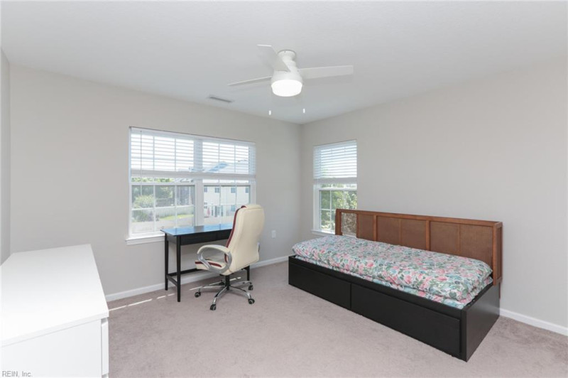 Photo 33 of 45 residential for sale in Chesapeake virginia