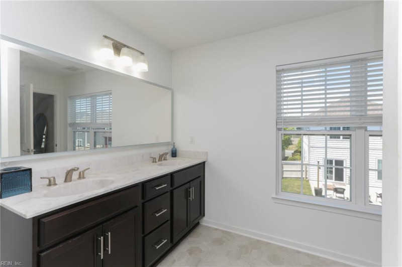 Photo 39 of 45 residential for sale in Chesapeake virginia