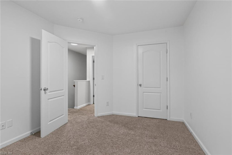 Photo 20 of 28 residential for sale in Gloucester County virginia