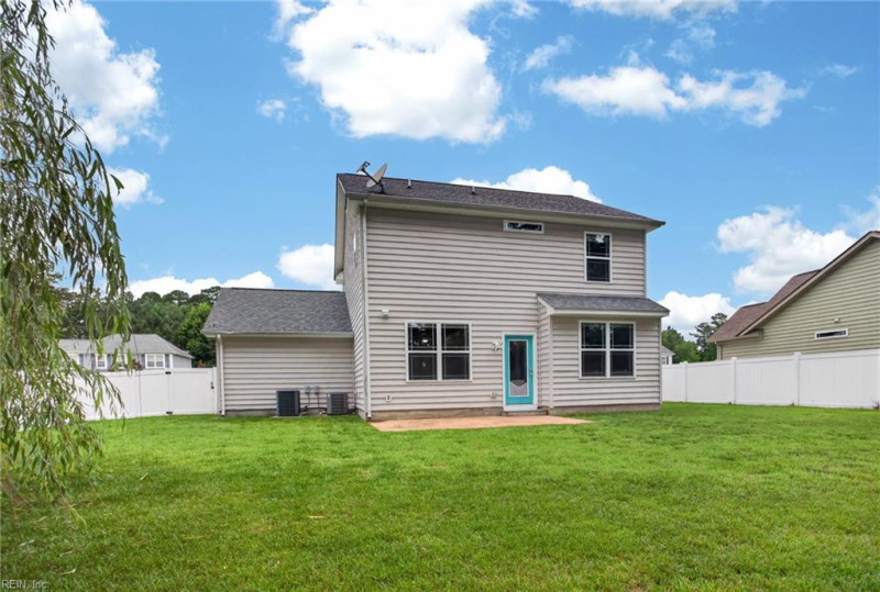 Photo 27 of 28 residential for sale in Gloucester County virginia