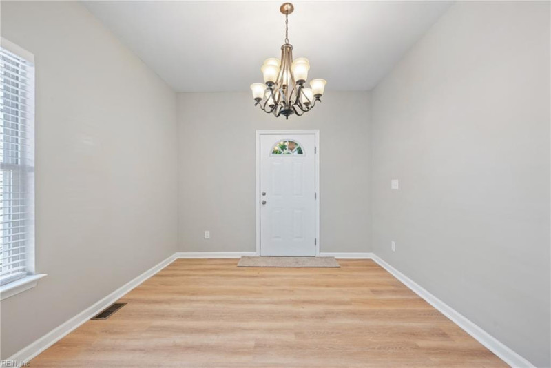 Photo 13 of 47 residential for sale in Norfolk virginia Photo 13 of 47 residential for sale in Norfolk virginia