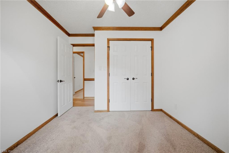 Photo 16 of 22 residential for sale in Chesapeake virginia