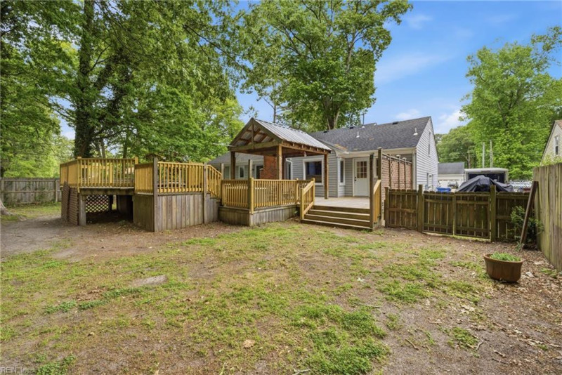 Photo 23 of 26 residential for sale in Chesapeake virginia Photo 23 of 26 residential for sale in Chesapeake virginia