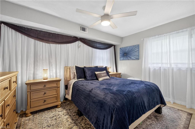 Photo 26 of 38 residential for sale in Virginia Beach virginia