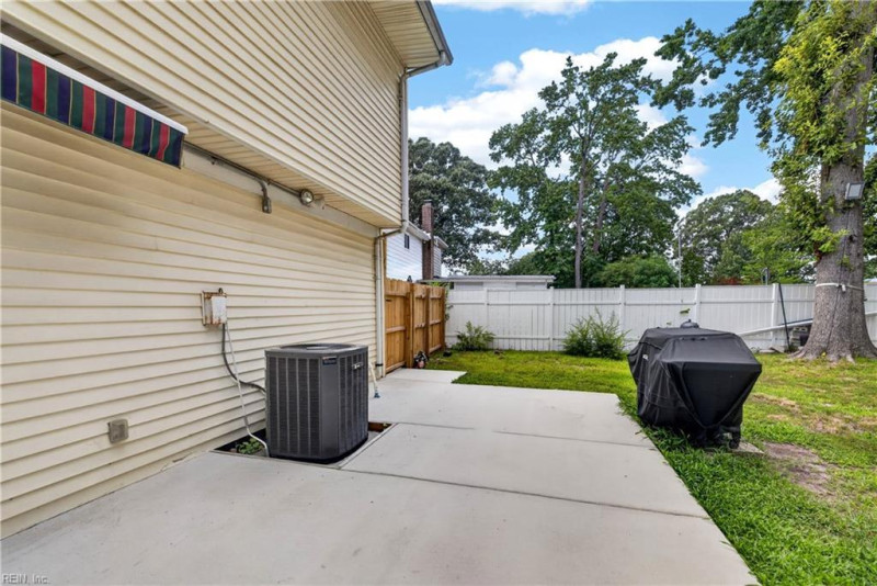 Photo 33 of 38 residential for sale in Virginia Beach virginia