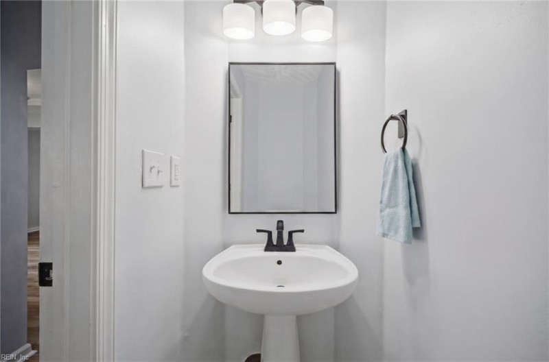 Photo 15 of 39 residential for sale in Portsmouth virginia Photo 15 of 39 residential for sale in Portsmouth virginia