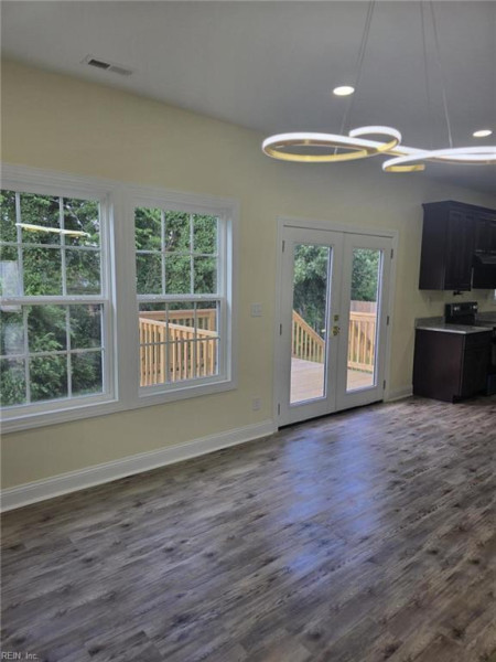 Photo 25 of 50 residential for sale in Norfolk virginia