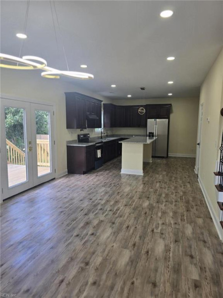 Photo 29 of 50 residential for sale in Norfolk virginia