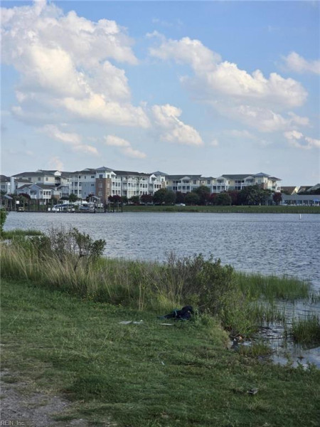 Photo 38 of 50 residential for sale in Norfolk virginia