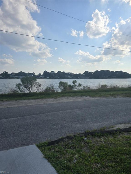 Photo 40 of 50 residential for sale in Norfolk virginia