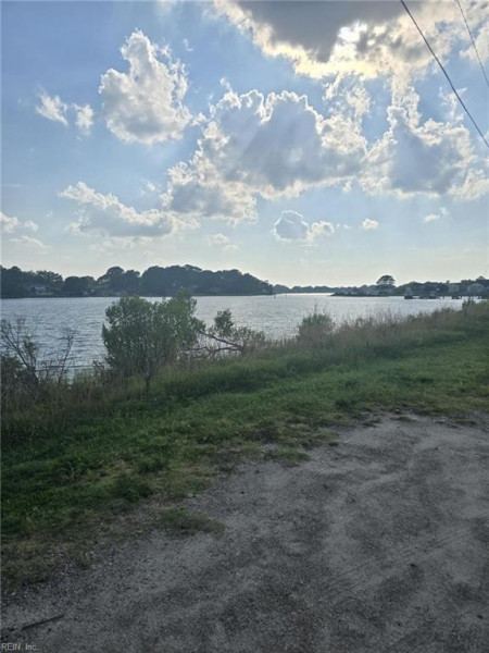Photo 41 of 50 residential for sale in Norfolk virginia