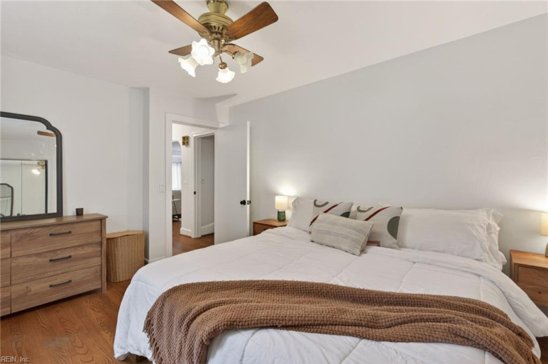 Photo 13 of 34 residential for sale in Norfolk virginia Photo 13 of 34 residential for sale in Norfolk virginia