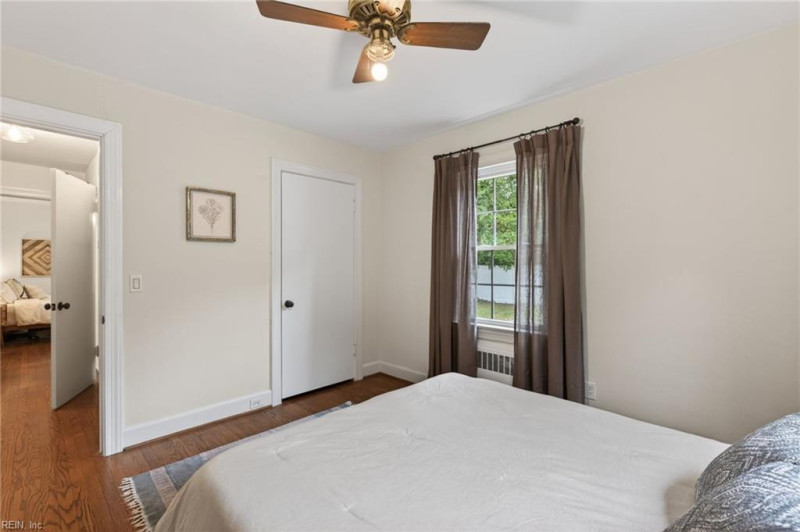 Photo 17 of 34 residential for sale in Norfolk virginia Photo 17 of 34 residential for sale in Norfolk virginia