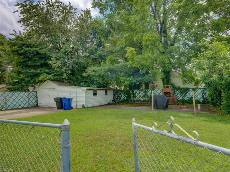 Photo 19 of 24 residential for sale in Portsmouth virginia Photo 19 of 24 residential for sale in Portsmouth virginia