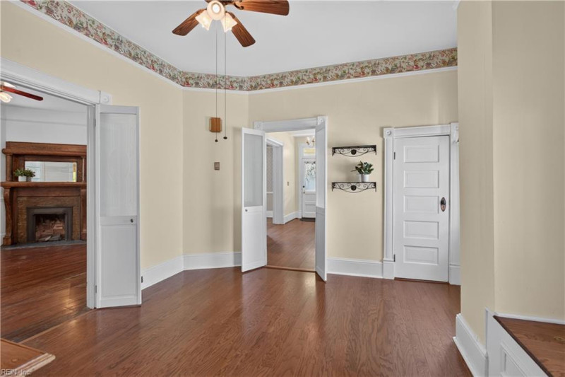 Photo 18 of 48 residential for sale in Portsmouth virginia Photo 18 of 48 residential for sale in Portsmouth virginia