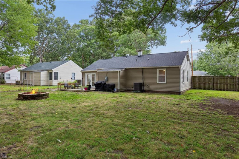 Photo 33 of 38 residential for sale in Hampton virginia Photo 33 of 38 residential for sale in Hampton virginia