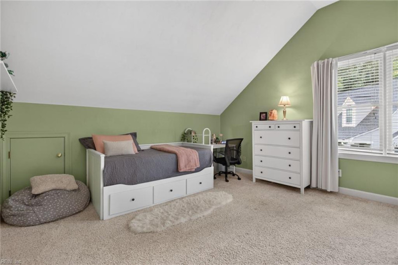 Photo 37 of 46 residential for sale in Chesapeake virginia