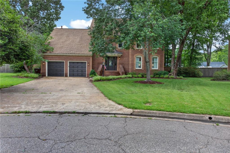 Photo 6 of 46 residential for sale in Chesapeake virginia