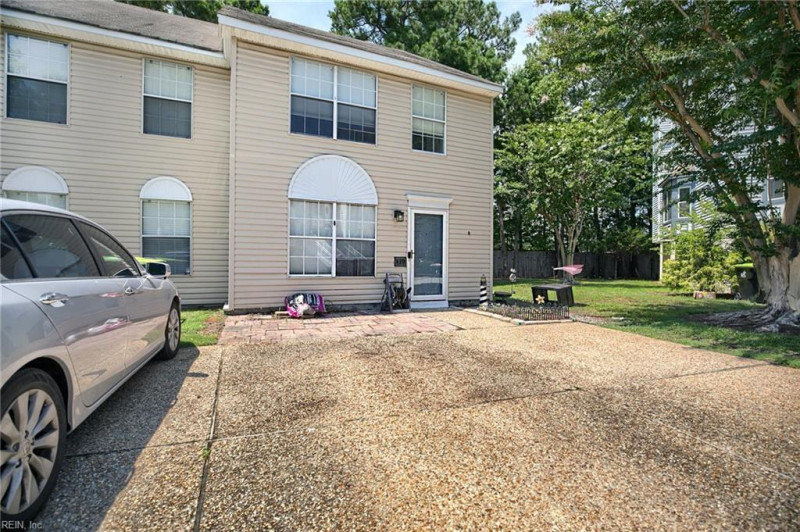Photo 2 of 17 residential for sale in Newport News virginia Photo 2 of 17 residential for sale in Newport News virginia