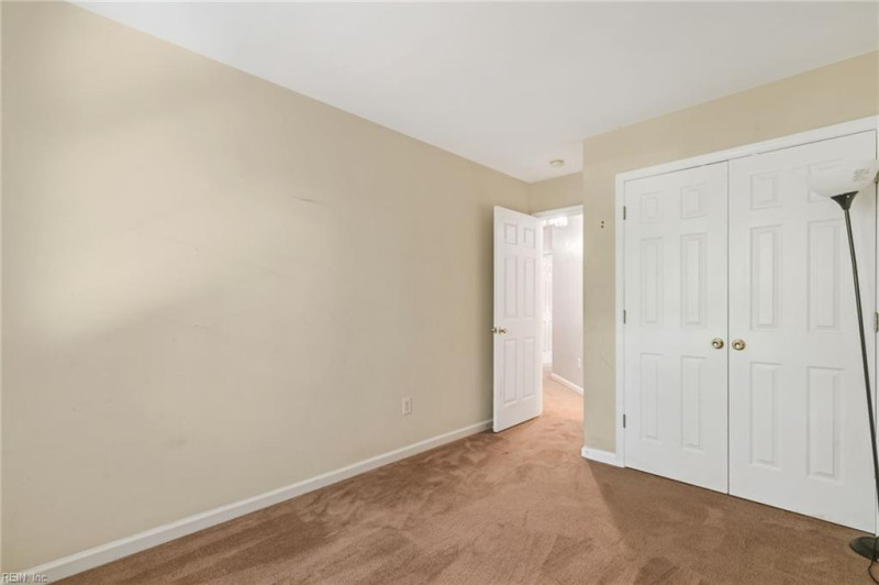 Photo 6 of 17 residential for sale in Newport News virginia Photo 6 of 17 residential for sale in Newport News virginia