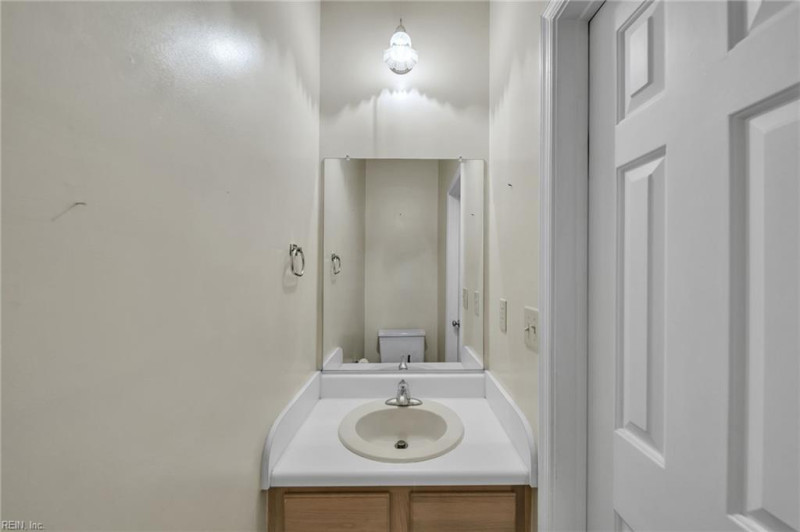 Photo 14 of 50 residential for sale in Newport News virginia Photo 14 of 50 residential for sale in Newport News virginia