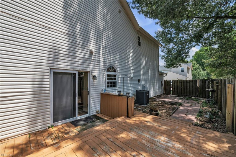Photo 4 of 50 residential for sale in Newport News virginia Photo 4 of 50 residential for sale in Newport News virginia