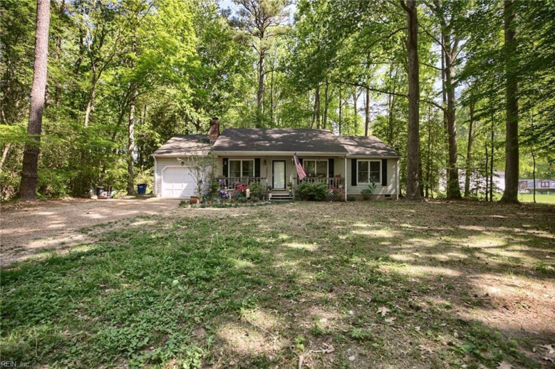 Photo 4 of 24 residential for sale in Gloucester County virginia Photo 4 of 24 residential for sale in Gloucester County virginia